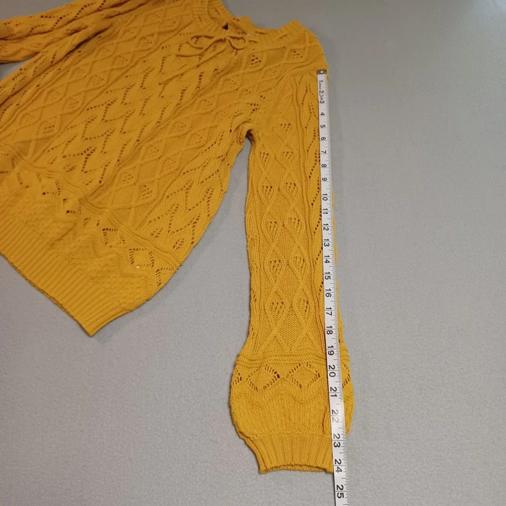 Alya Sweater Womens Medium Yellow Pointelle Open Knit Keyhole Back Pullover